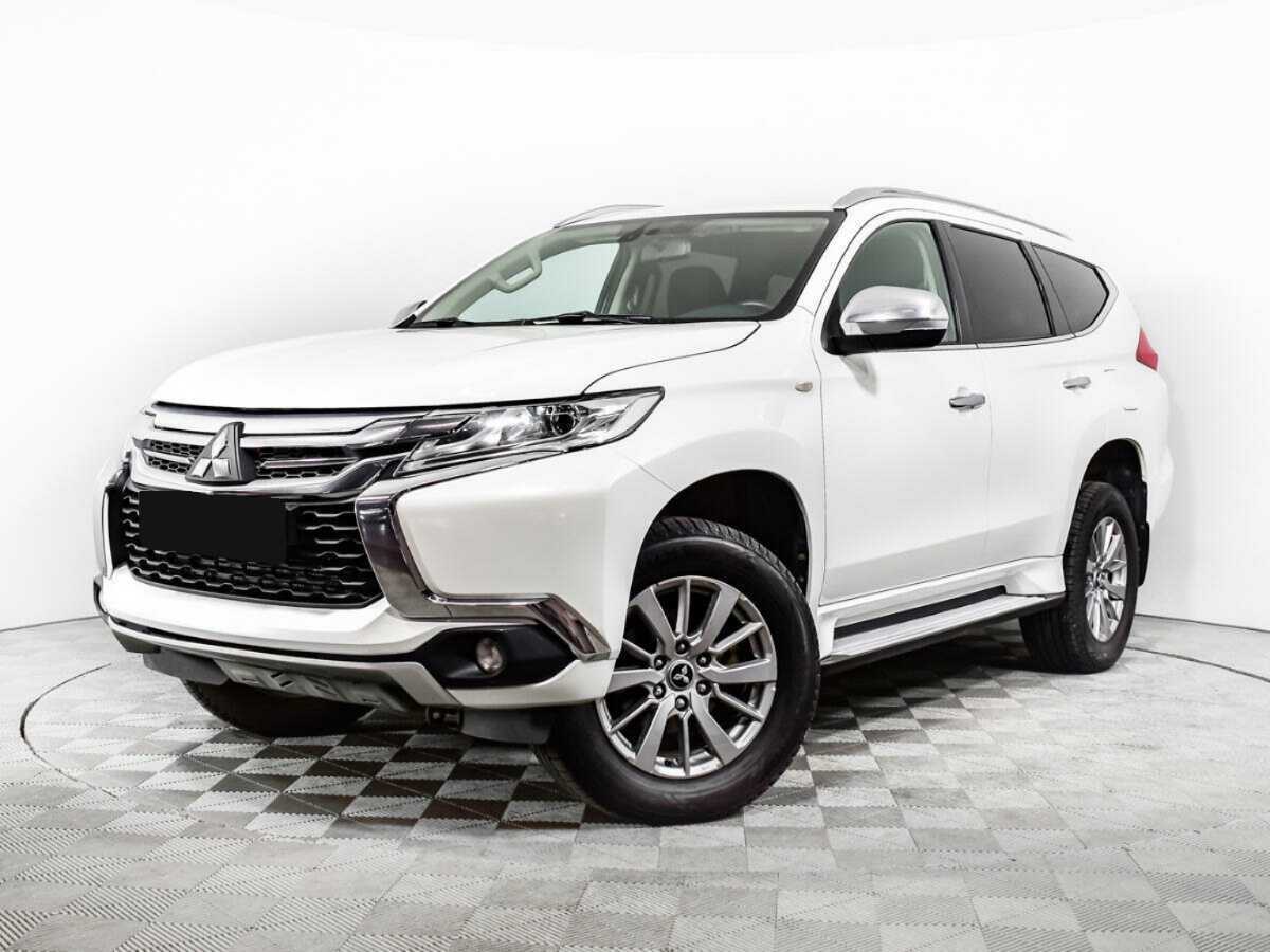 Mitsubishi Pajero Sport, 2017 Фото №1