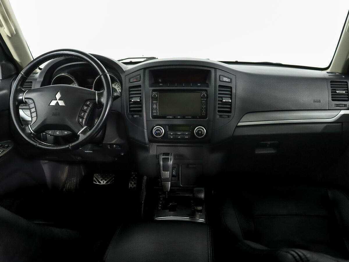 Mitsubishi Pajero, 2012 Фото №11