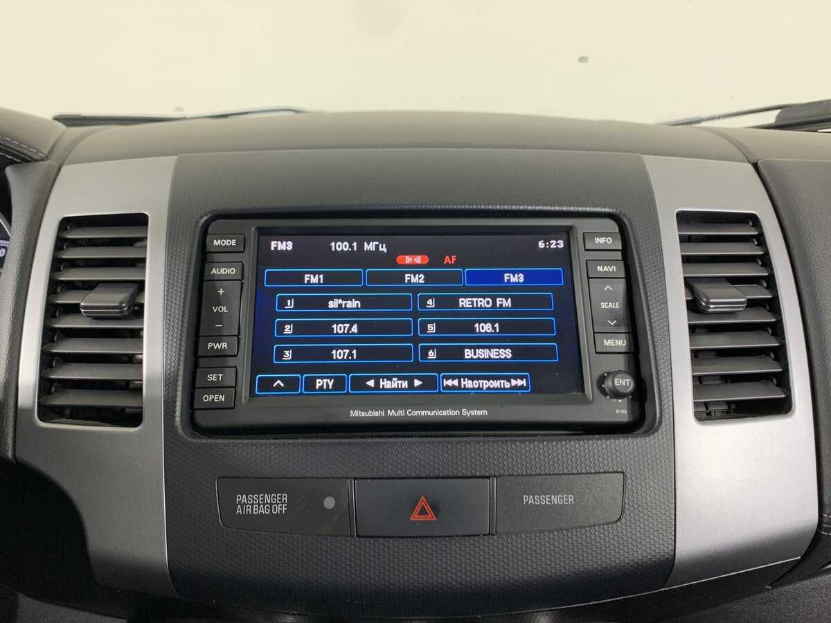 Mitsubishi Outlander, 2012 Фото №16