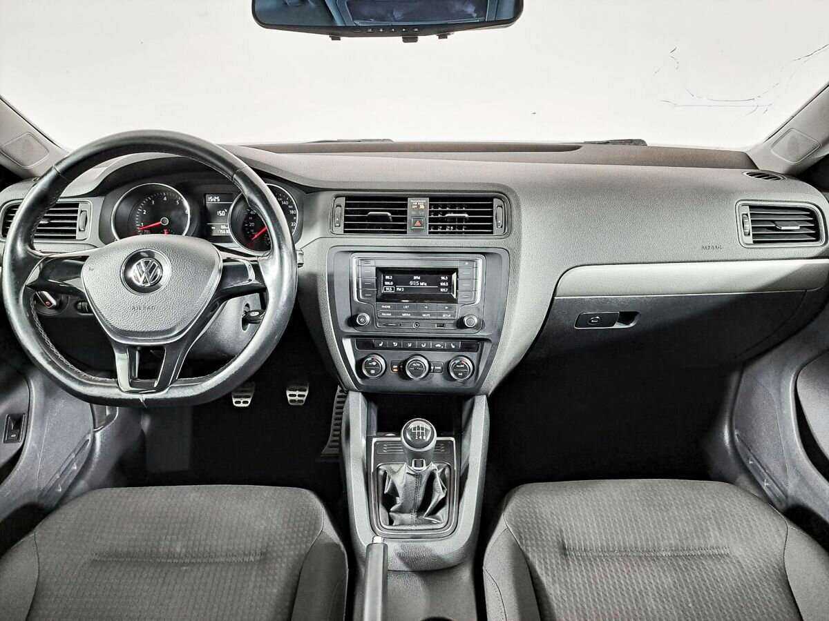 Volkswagen Jetta, 2016 Фото №10