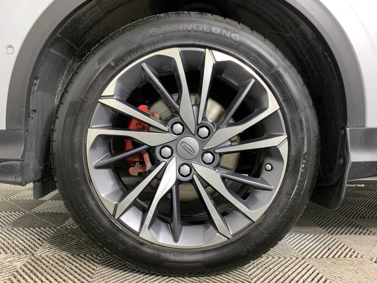 Geely Coolray, 2021 Фото №9