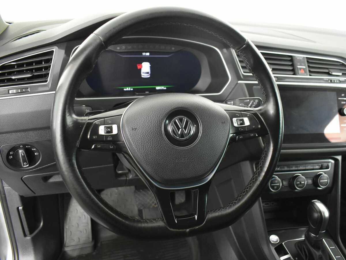 Volkswagen Tiguan, 2017 Фото №10