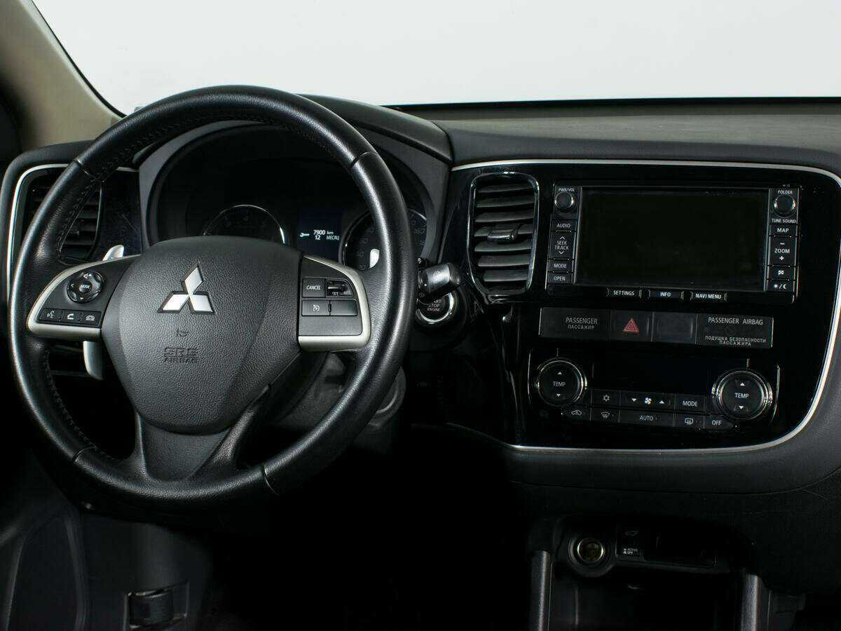 Mitsubishi Outlander, 2013 Фото №8