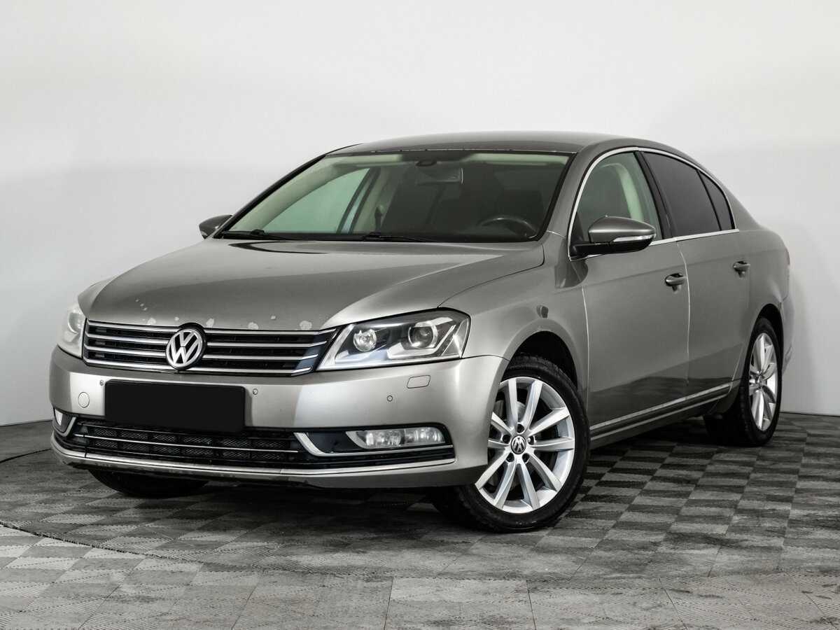 Volkswagen Passat, 2012 Фото №1