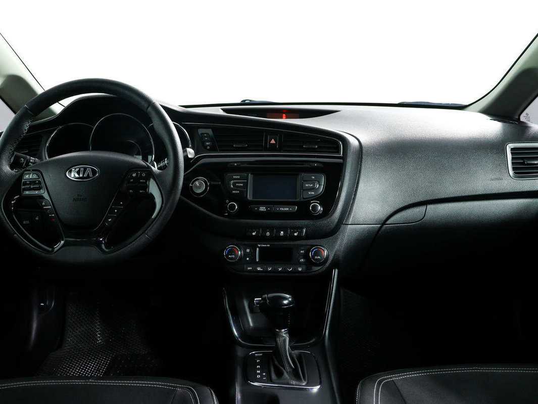 Kia Ceed, 2015 Фото №11
