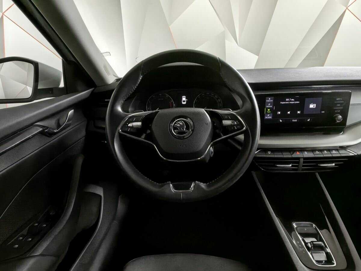 Skoda Octavia, 2021 Фото №15