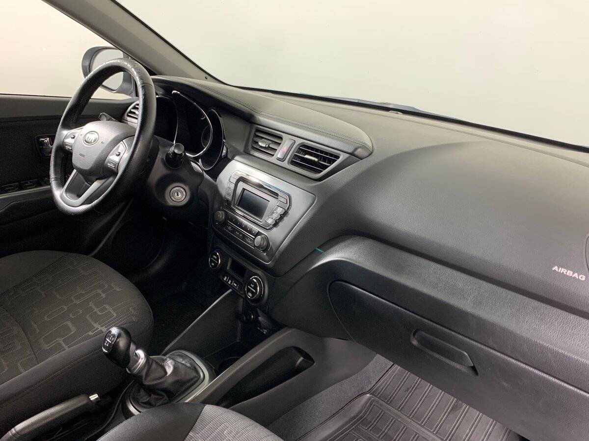 Kia Rio 5-speed, 2013 Фото №13
