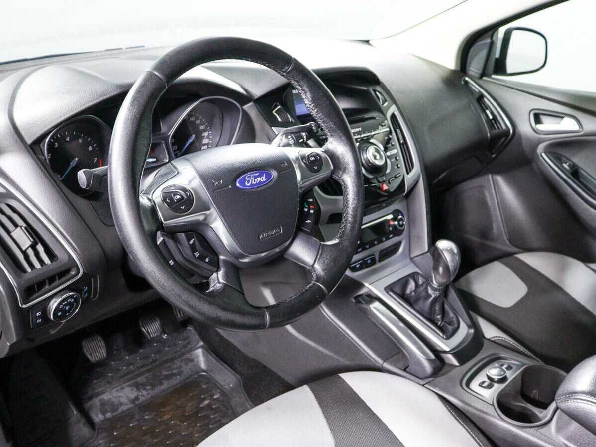 Ford Focus, 2013 Фото №12