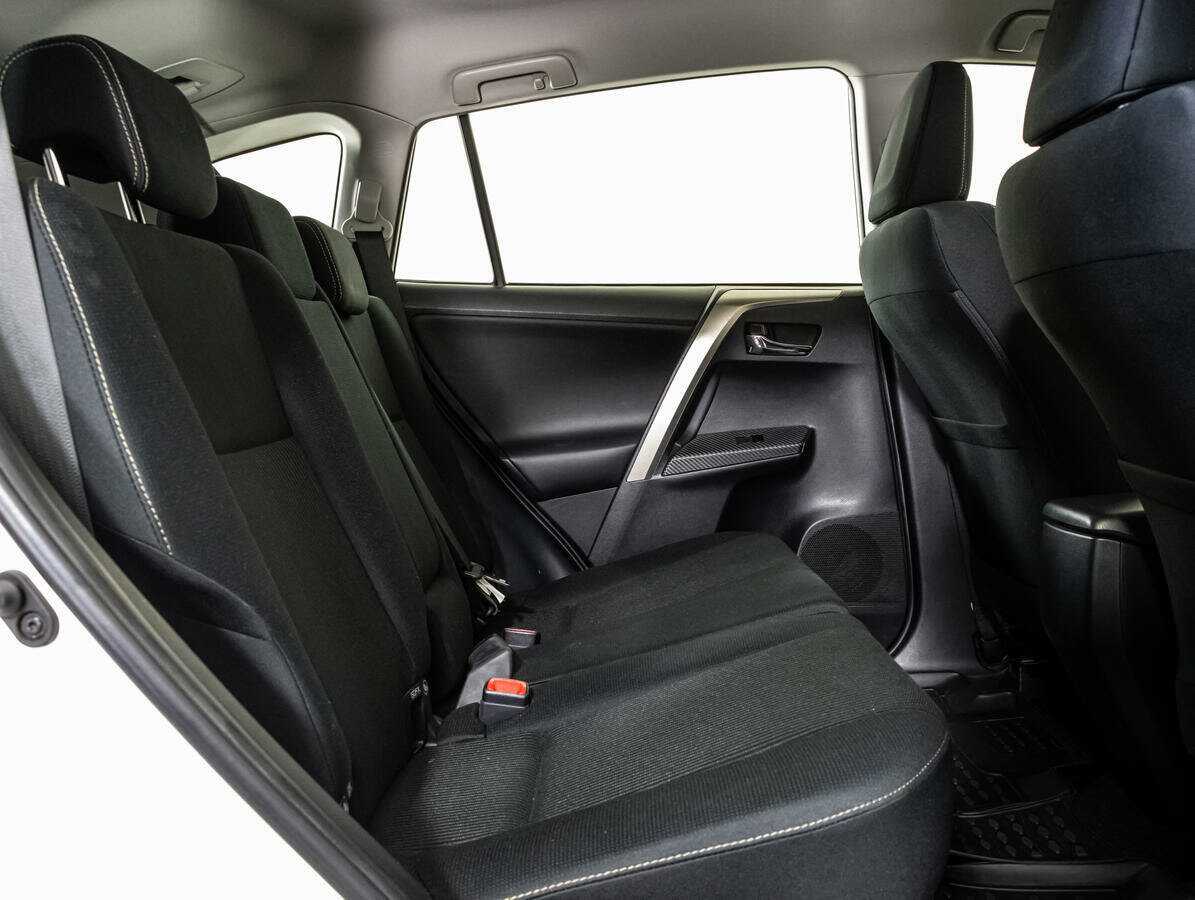 Toyota RAV4, 2013 Фото №8