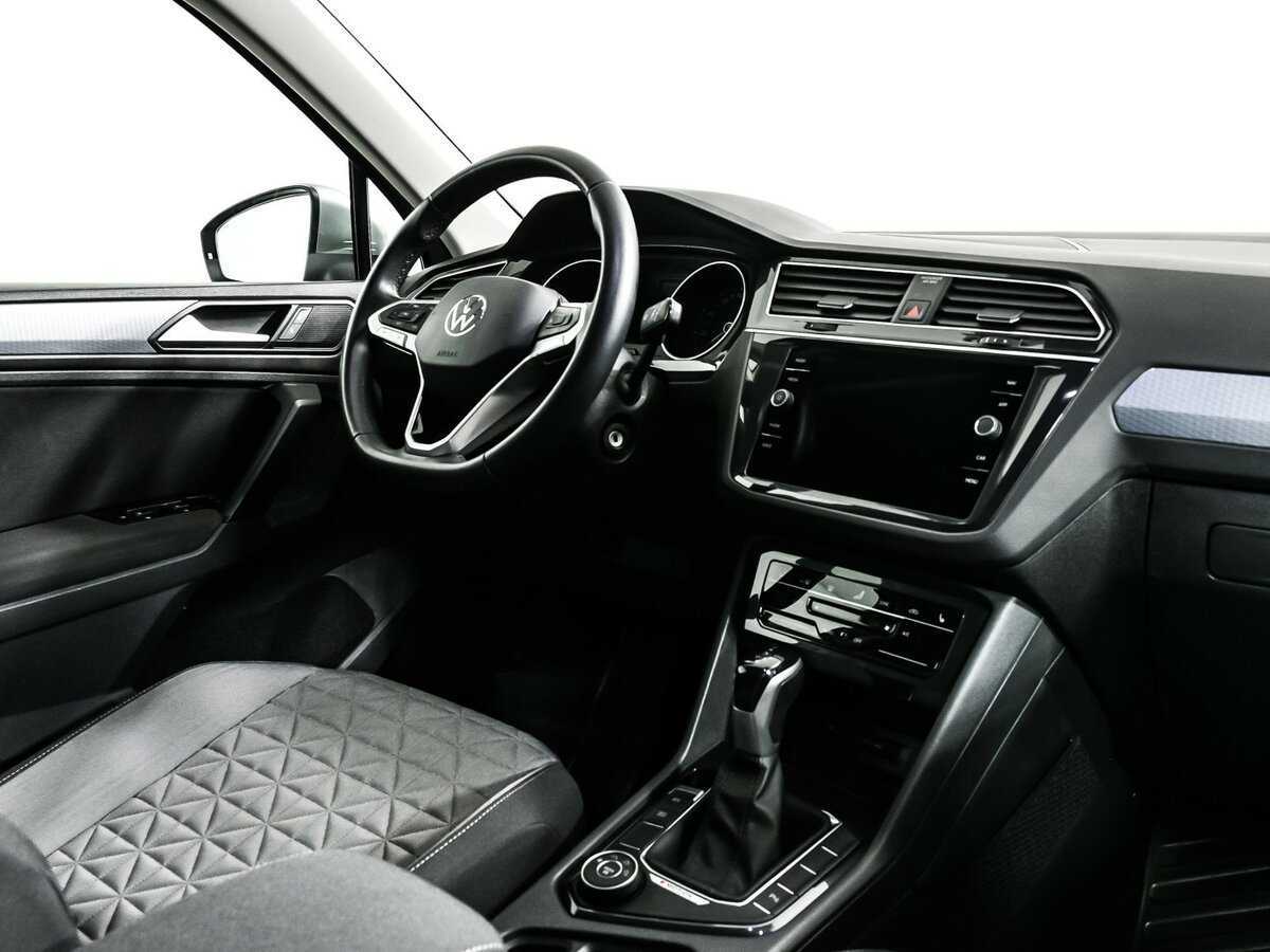 Volkswagen Tiguan, 2020 Фото №9