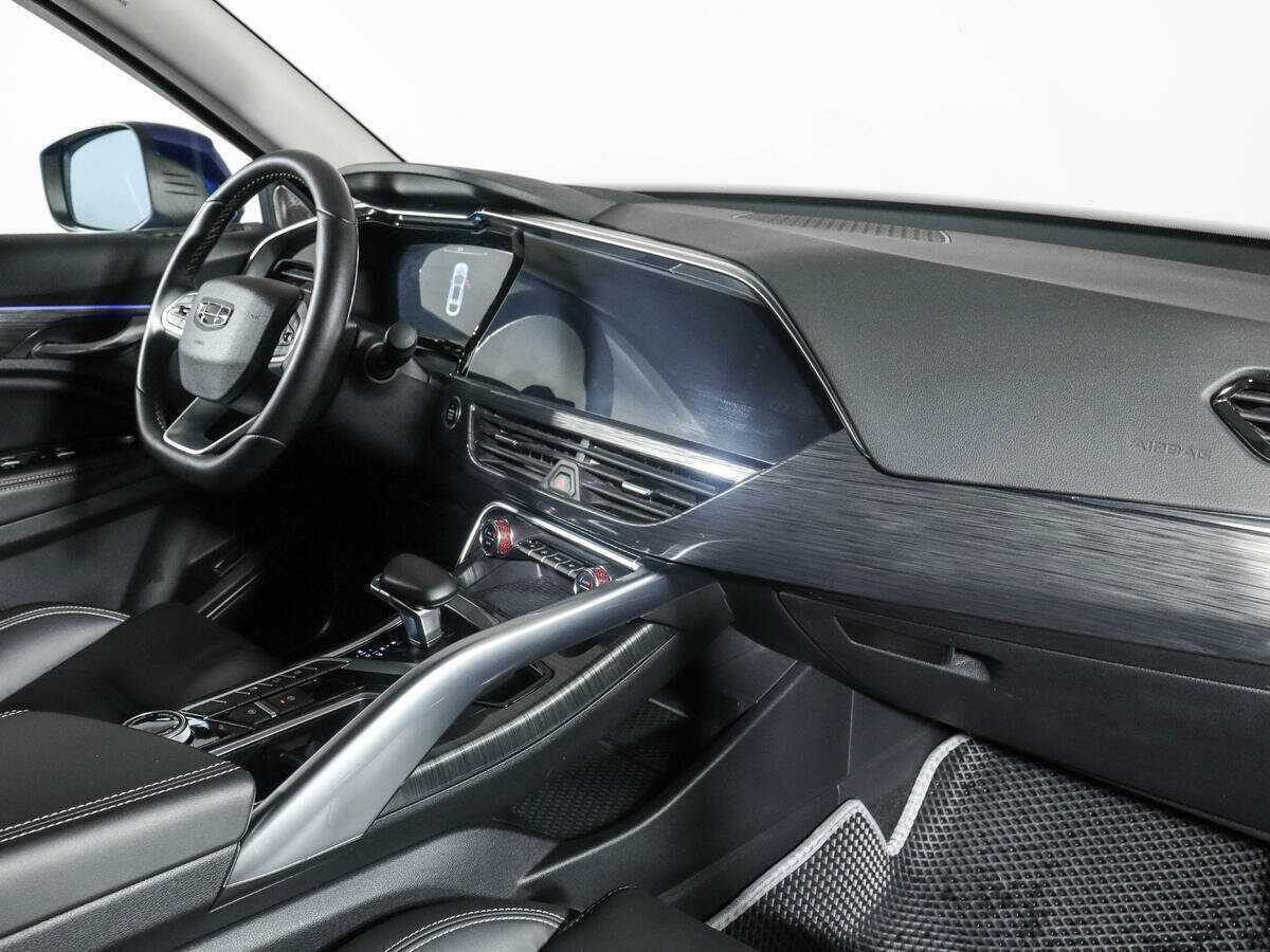 Geely Tugella, 2021 Фото №9