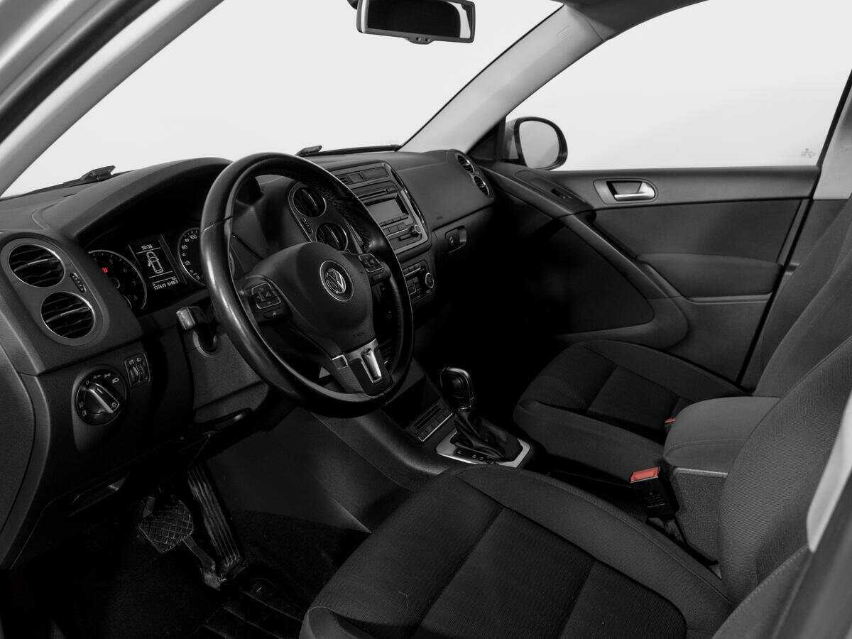 Volkswagen Tiguan, 2014 Фото №14