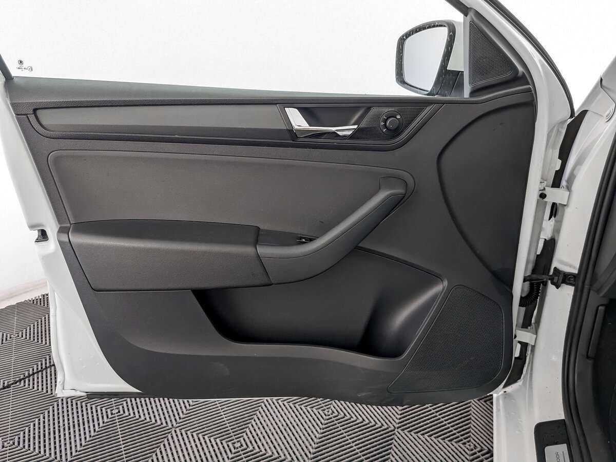 Skoda Rapid, 2019 Фото №15