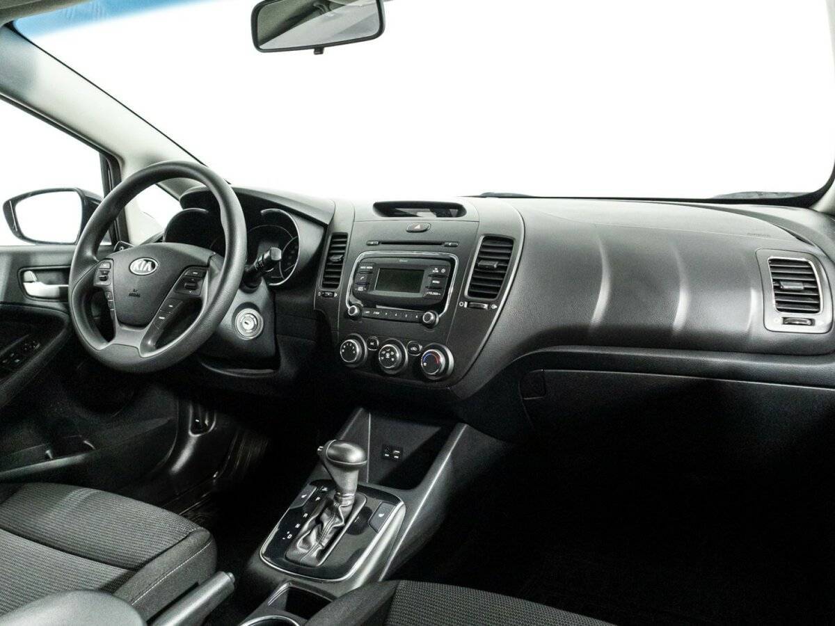 Kia Cerato, 2019 Фото №9