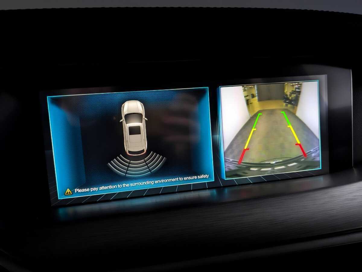 FAW Bestune T77, 2021 Фото №24