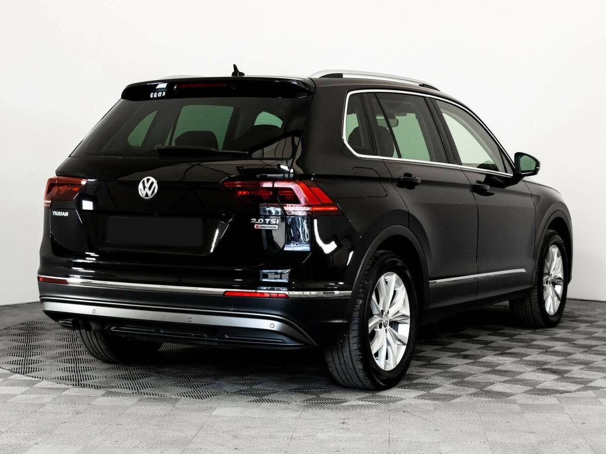 Volkswagen Tiguan, 2018 Фото №5