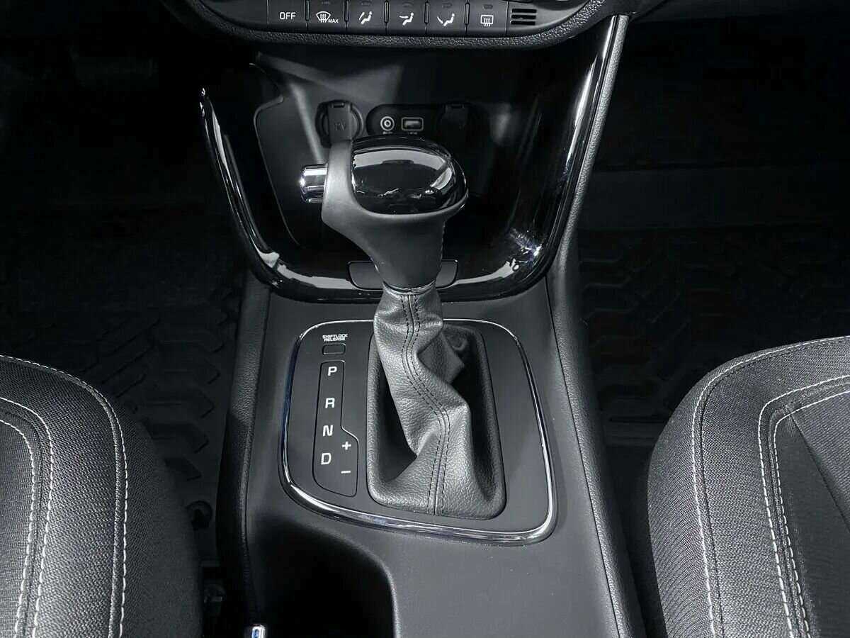 Kia Ceed, 2018 Фото №12