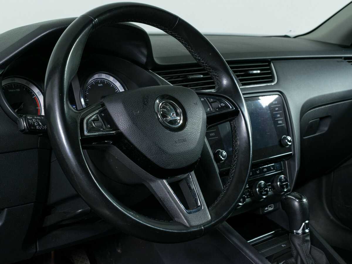 Skoda Octavia, 2018 Фото №12