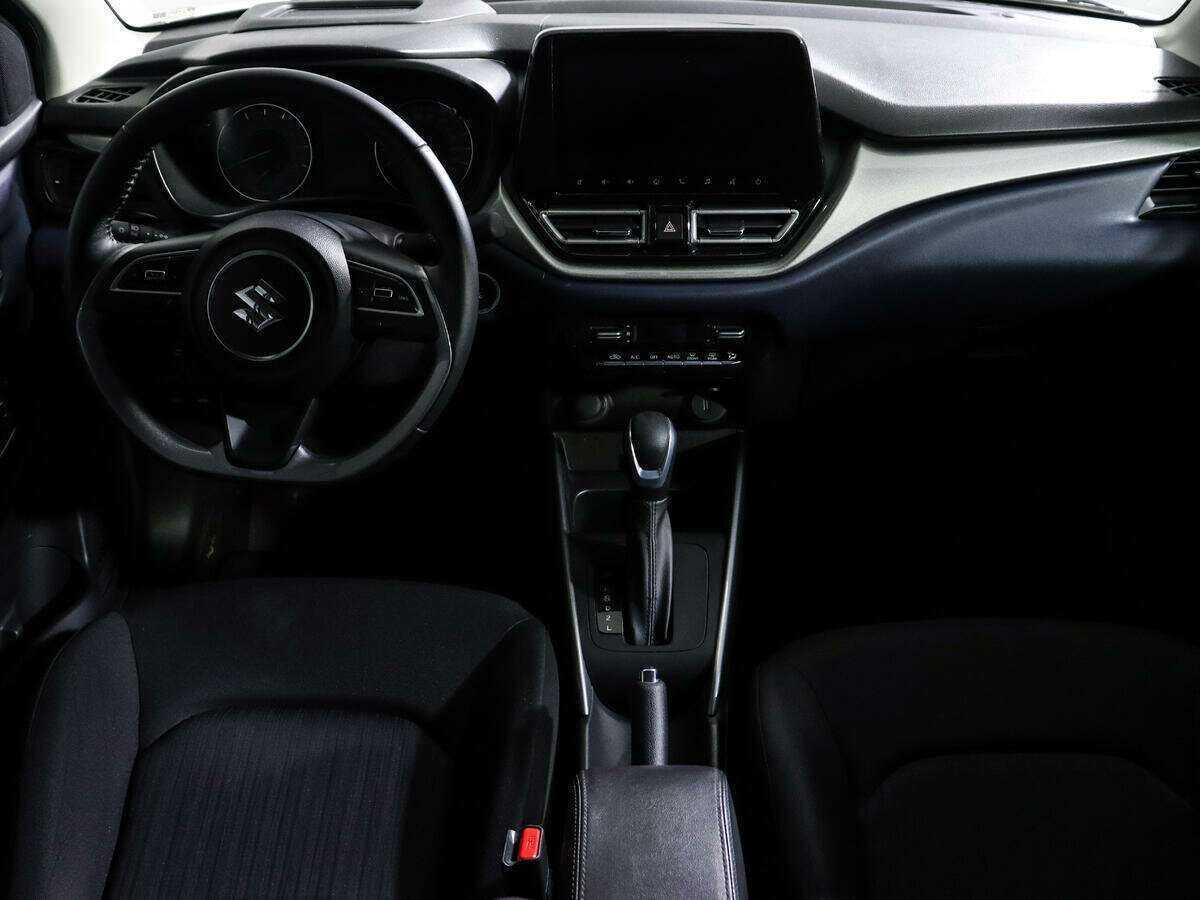 Suzuki Baleno, 2022 Фото №11
