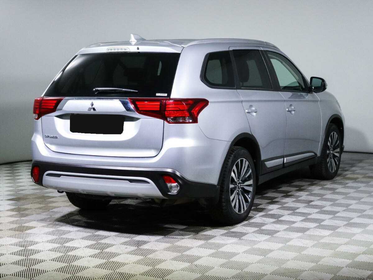 Mitsubishi Outlander, 2021 Фото №4