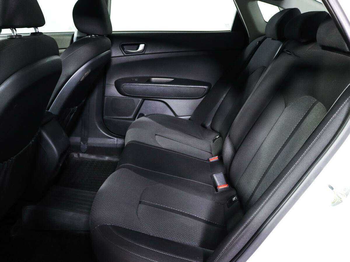 Kia Optima, 2019 Фото №8
