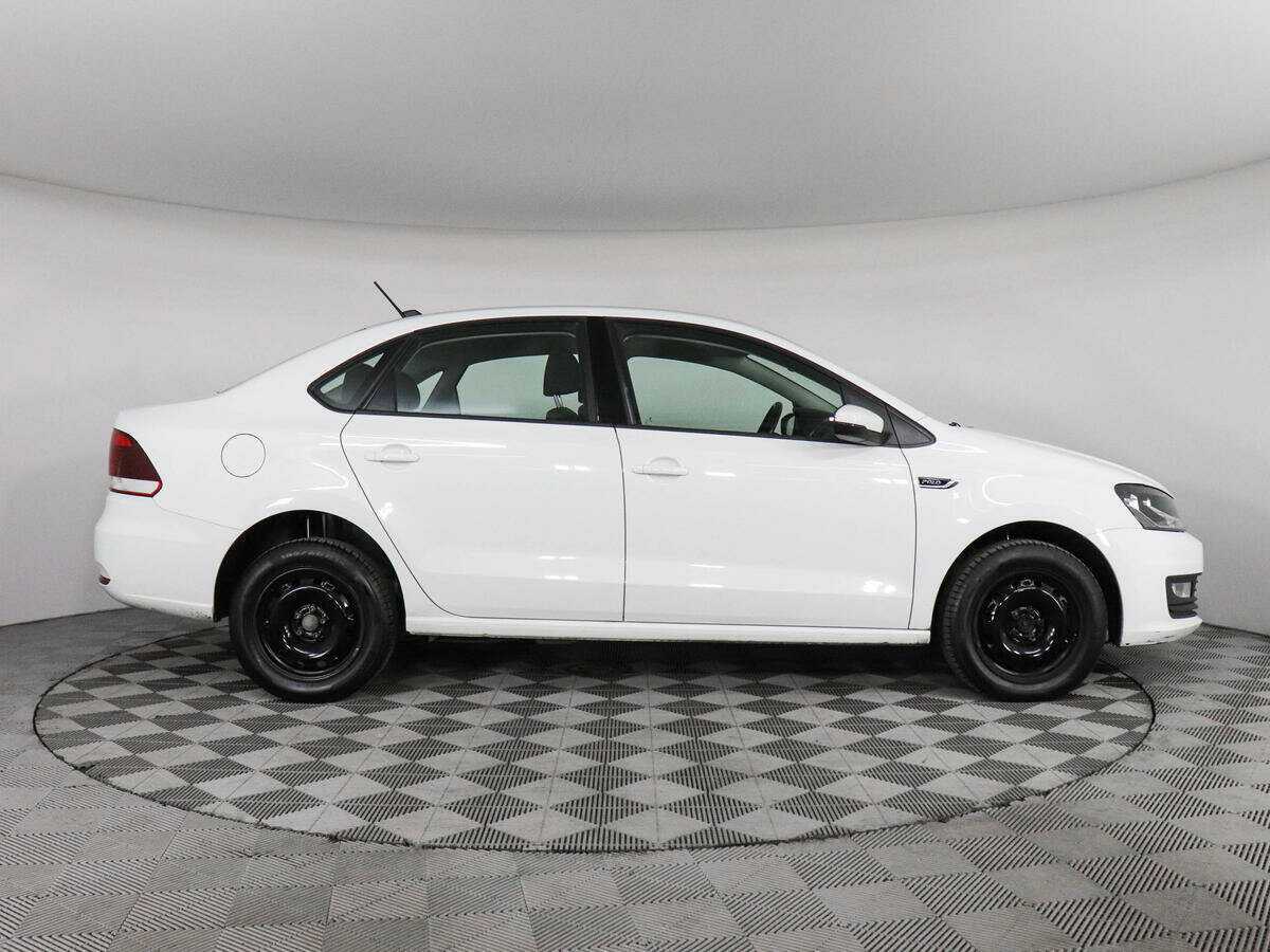Volkswagen Polo, 2018 Фото №4