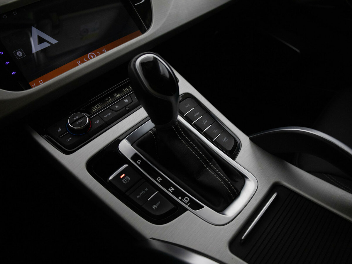 Geely Atlas I, 2021 Фото №9