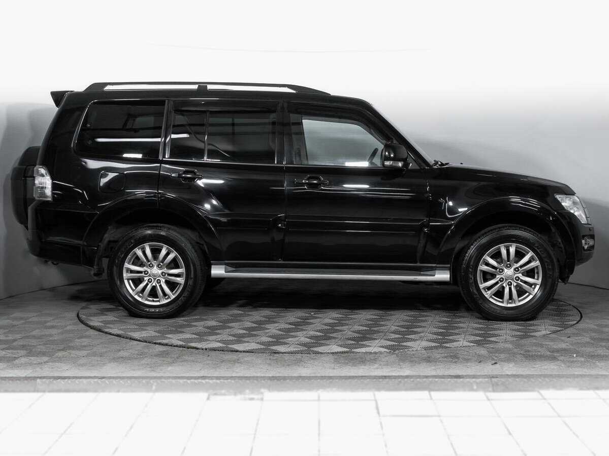 Mitsubishi Pajero, 2017 Фото №4