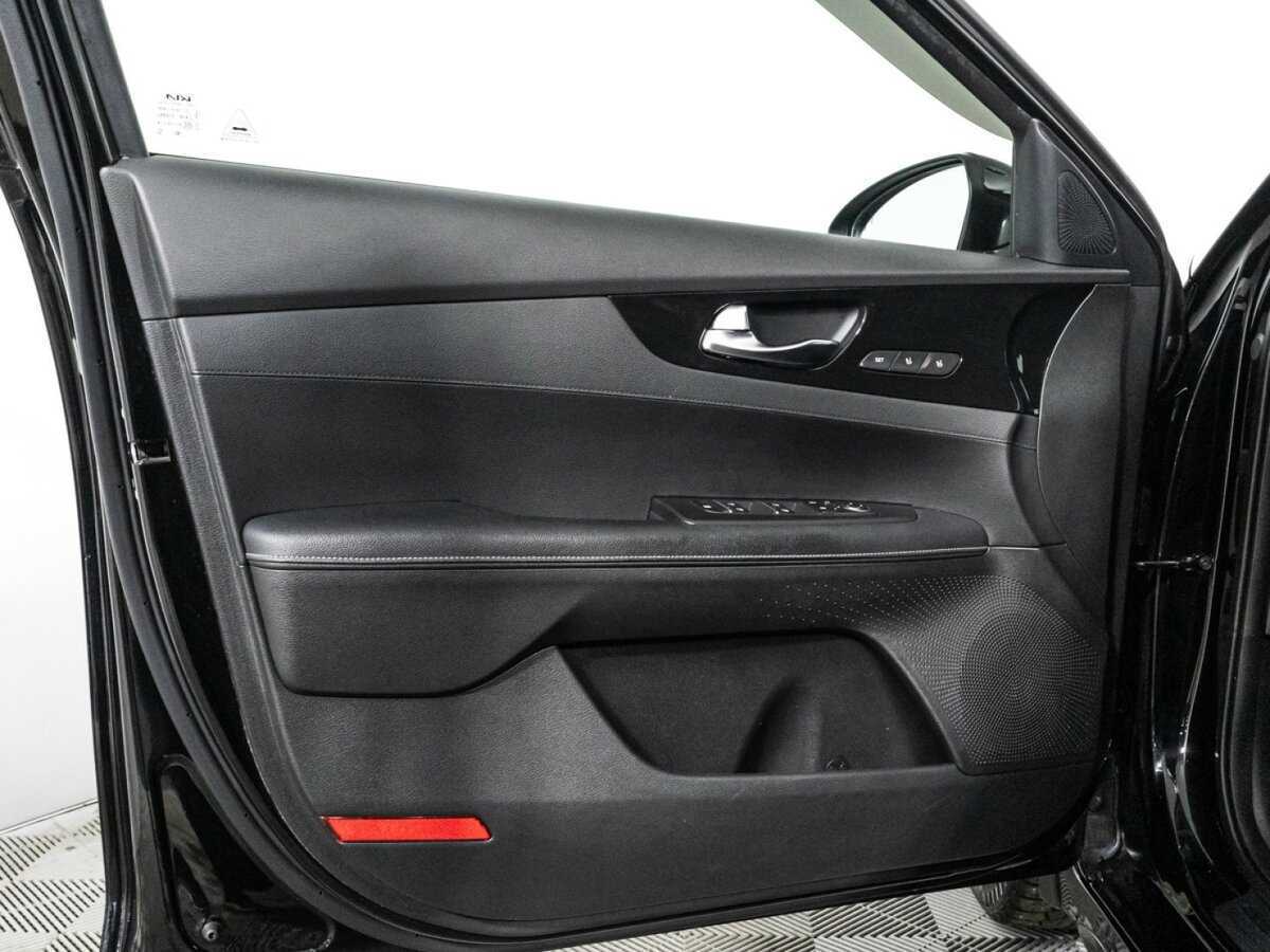 Kia Cerato, 2021 Фото №25
