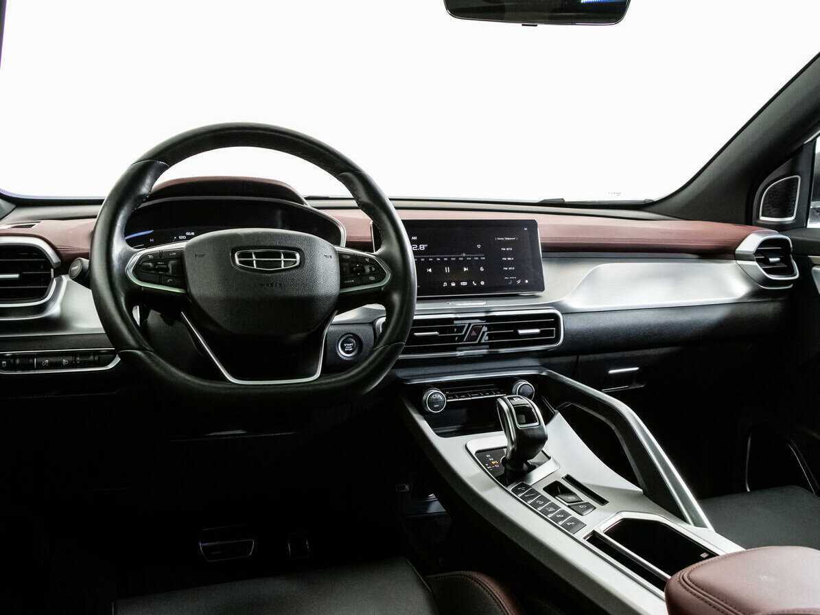 Geely Coolray, 2022 Фото №9