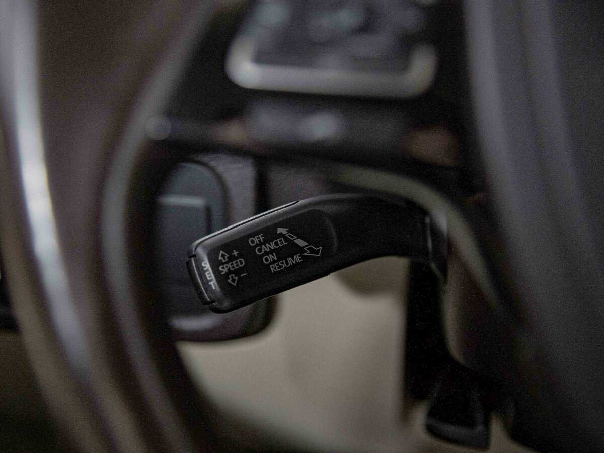 Volkswagen Touareg, 2013 Фото №8