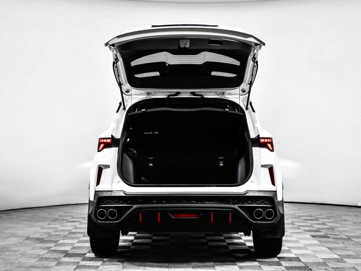 Geely Coolray I Рестайлинг, 2023 Фото №15