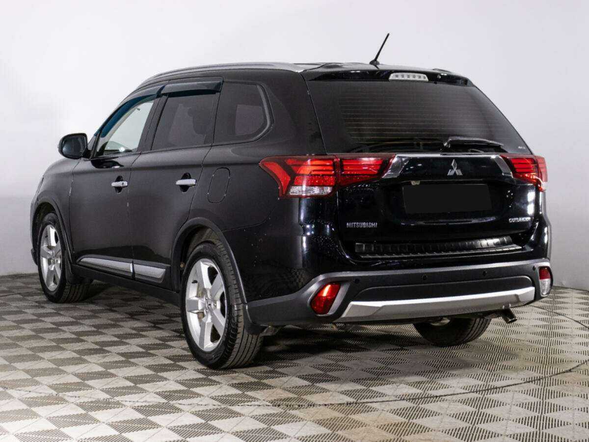 Mitsubishi Outlander, 2016 Фото №7