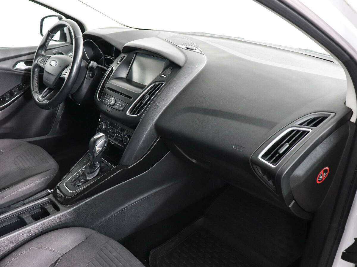 Ford Focus, 2015 Фото №9