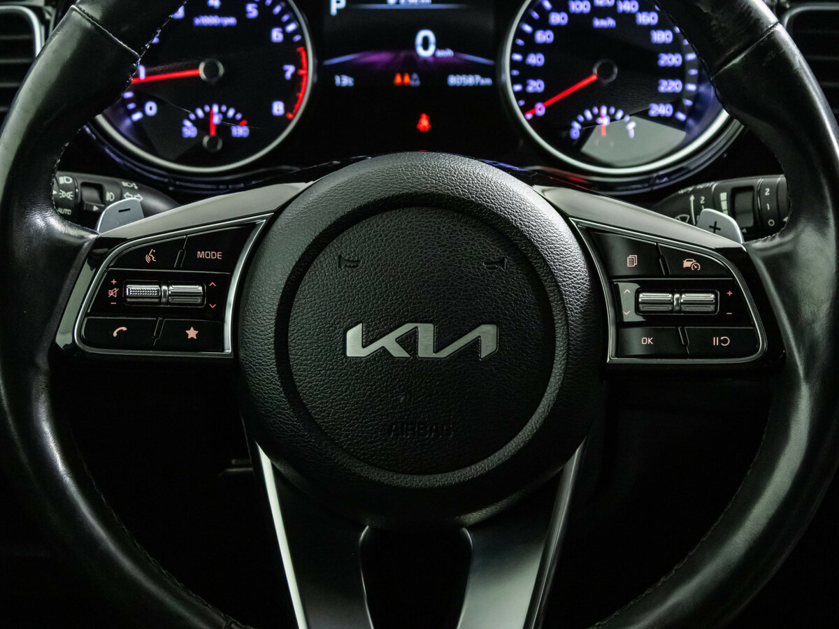 Kia Ceed III Рестайлинг, 2022 Фото №10