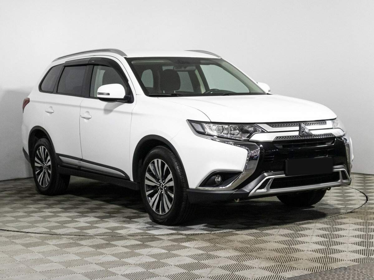 Mitsubishi Outlander, 2018 Фото №3