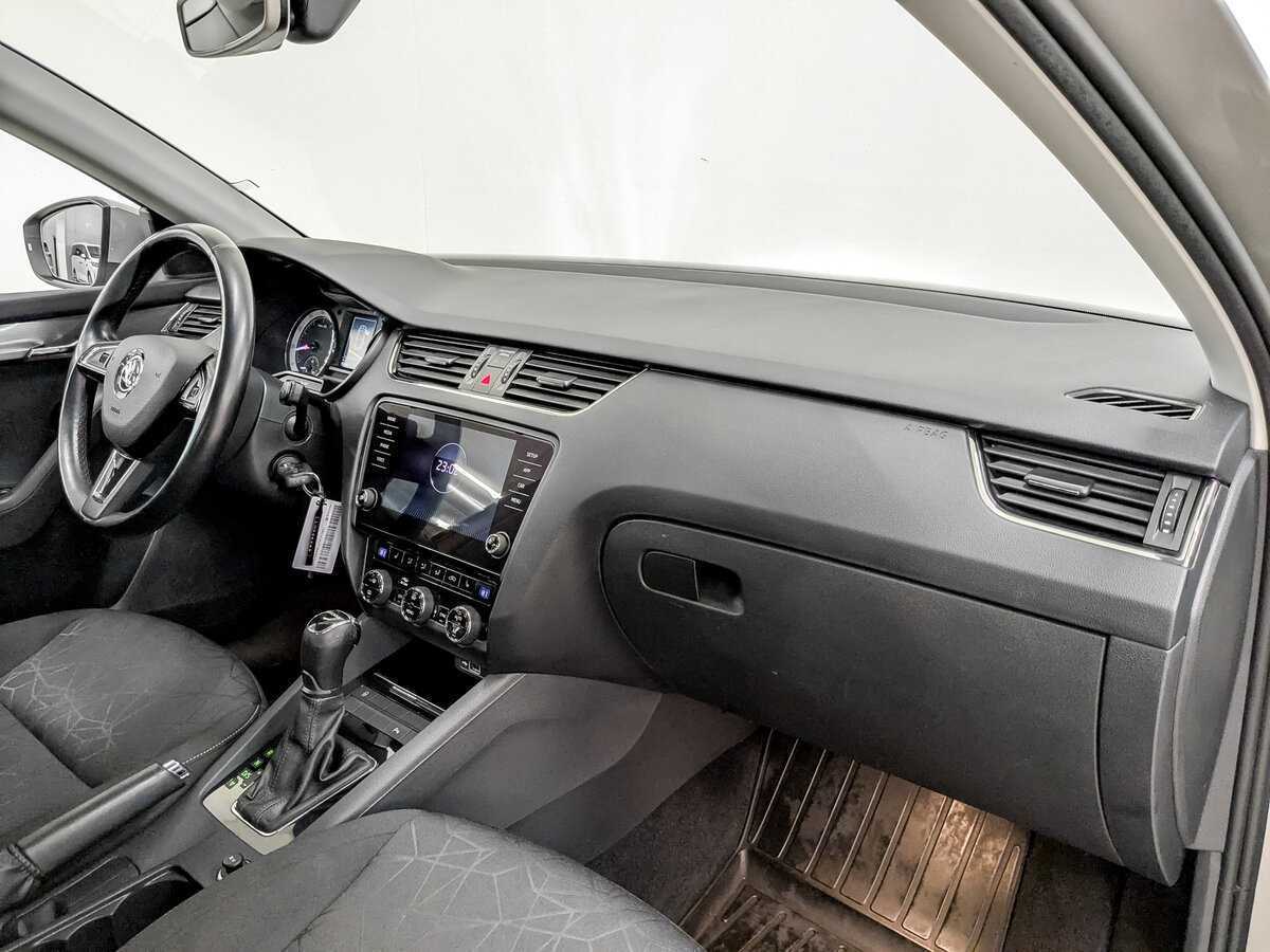 Skoda Octavia, 2020 Фото №11