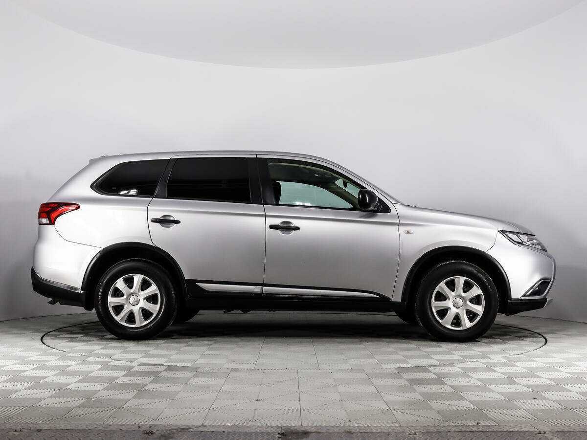 Mitsubishi Outlander, 2018 Фото №4