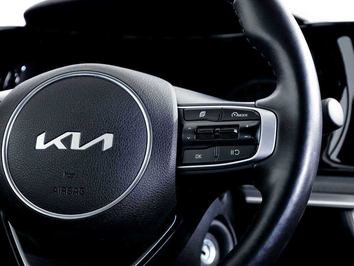 Kia K5, 2022 Фото №17