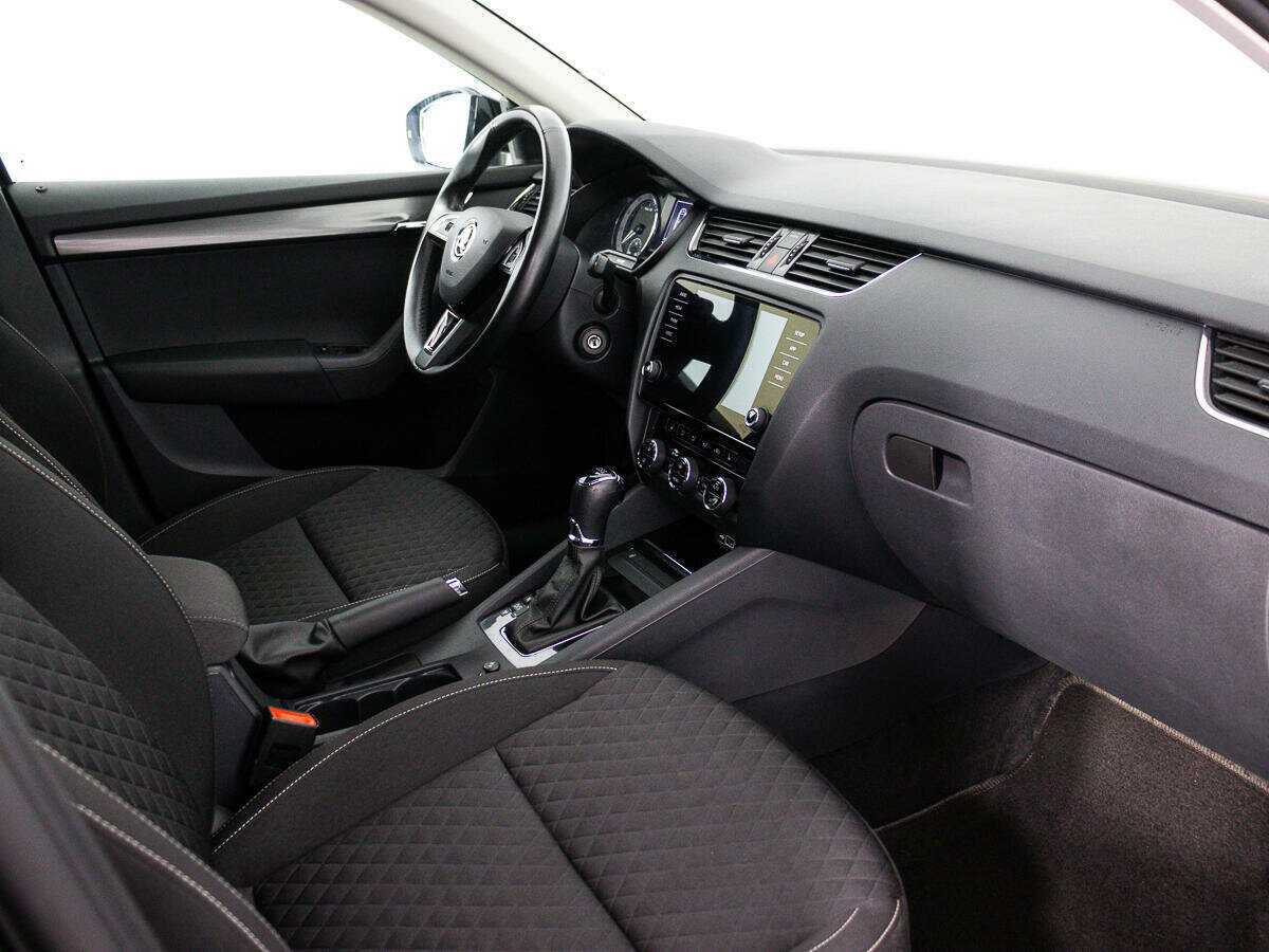 Skoda Octavia, 2018 Фото №9