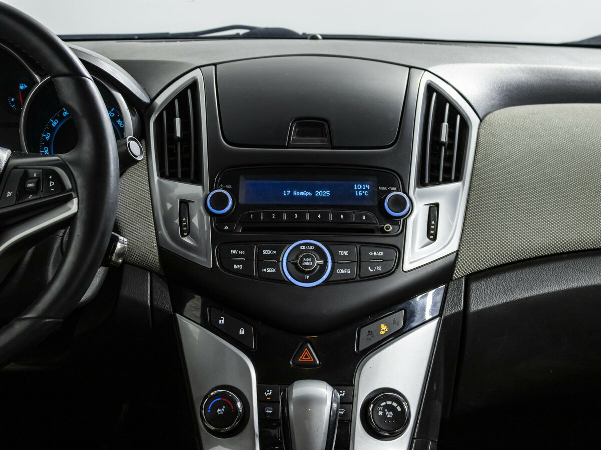 Chevrolet Cruze I Рестайлинг, 2013 Фото №10
