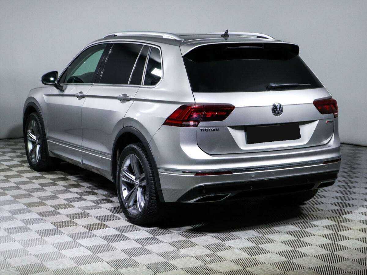 Volkswagen Tiguan, 2018 Фото №7