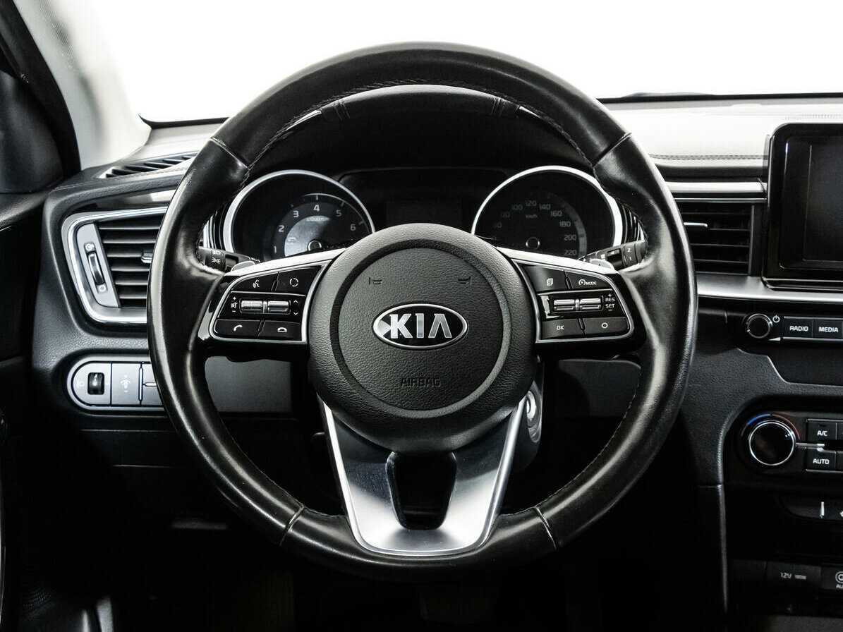 Kia Ceed, 2018 Фото №12