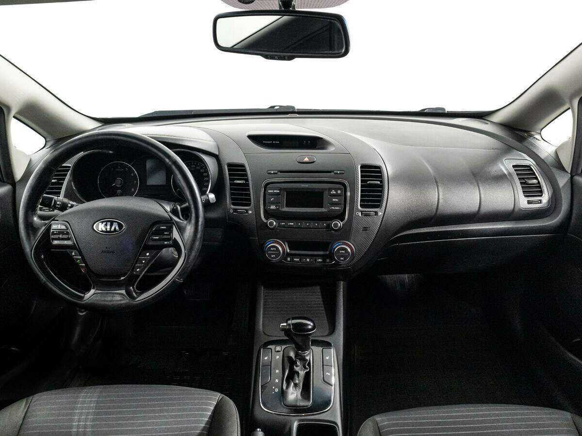 Kia Cerato, 2019 Фото №15