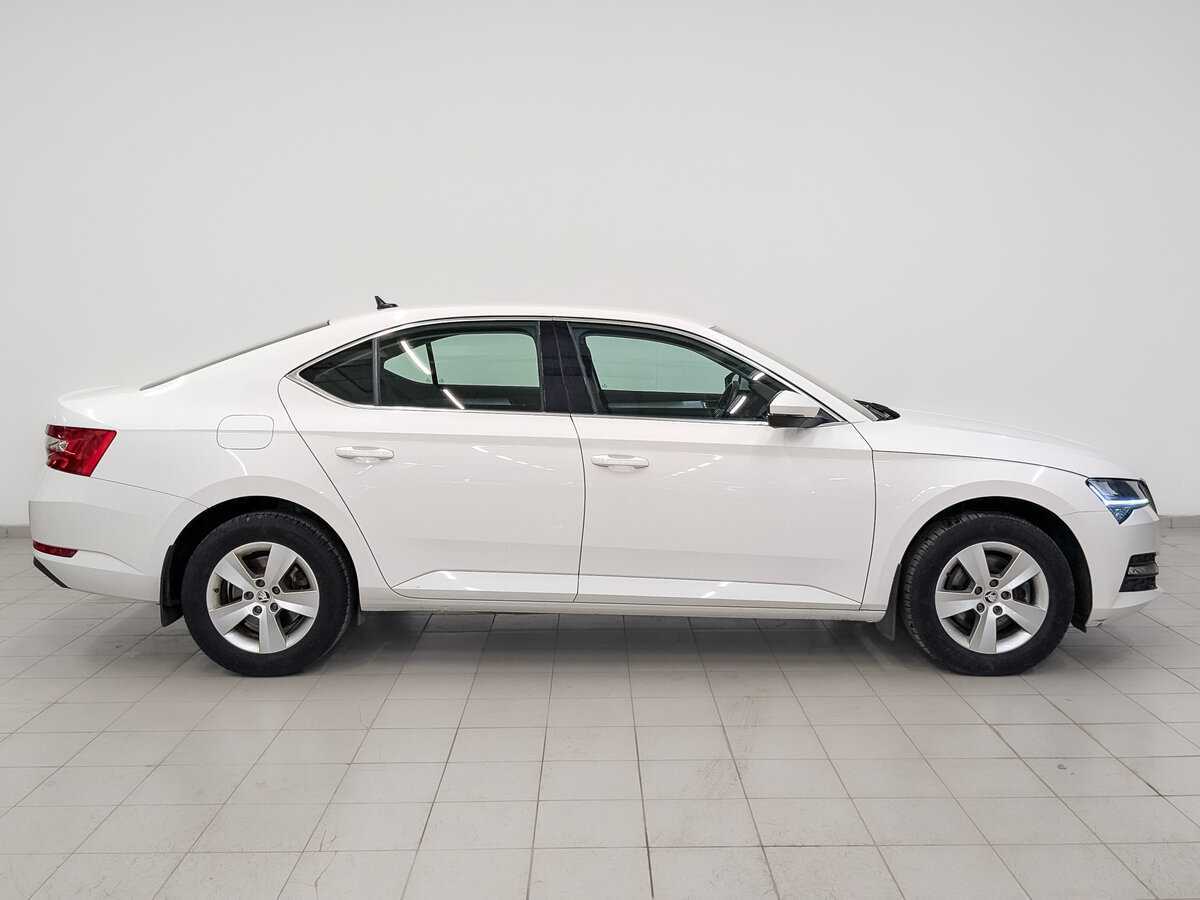 Skoda Superb, 2020 Фото №5
