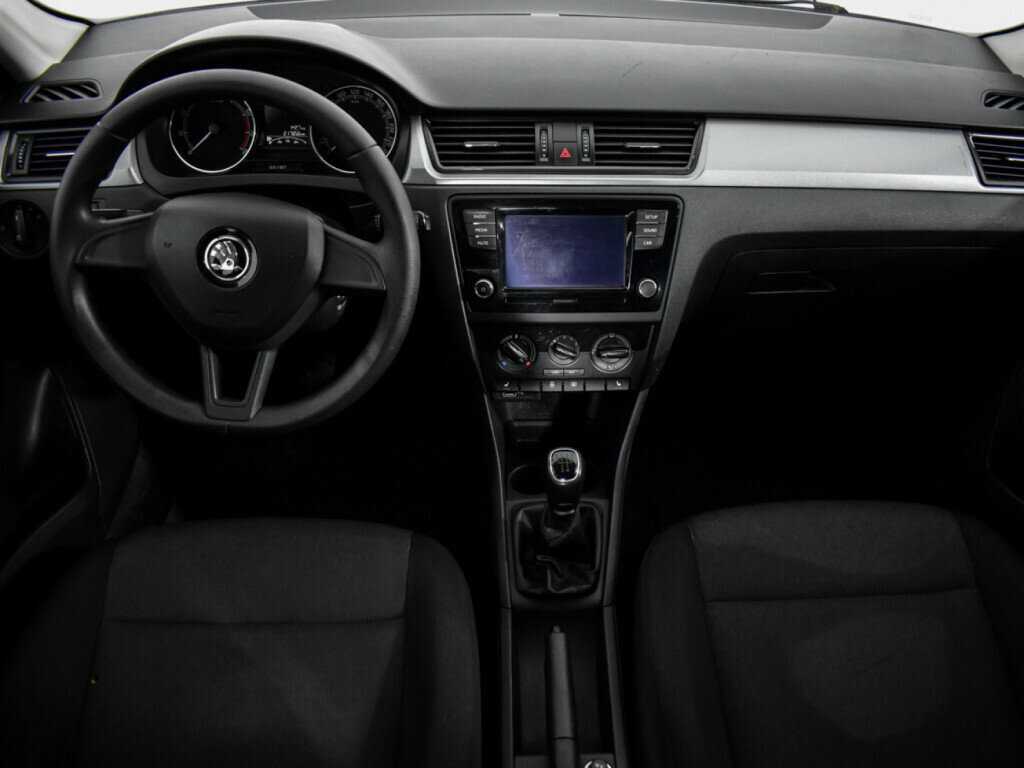 Skoda Rapid, 2018 Фото №12