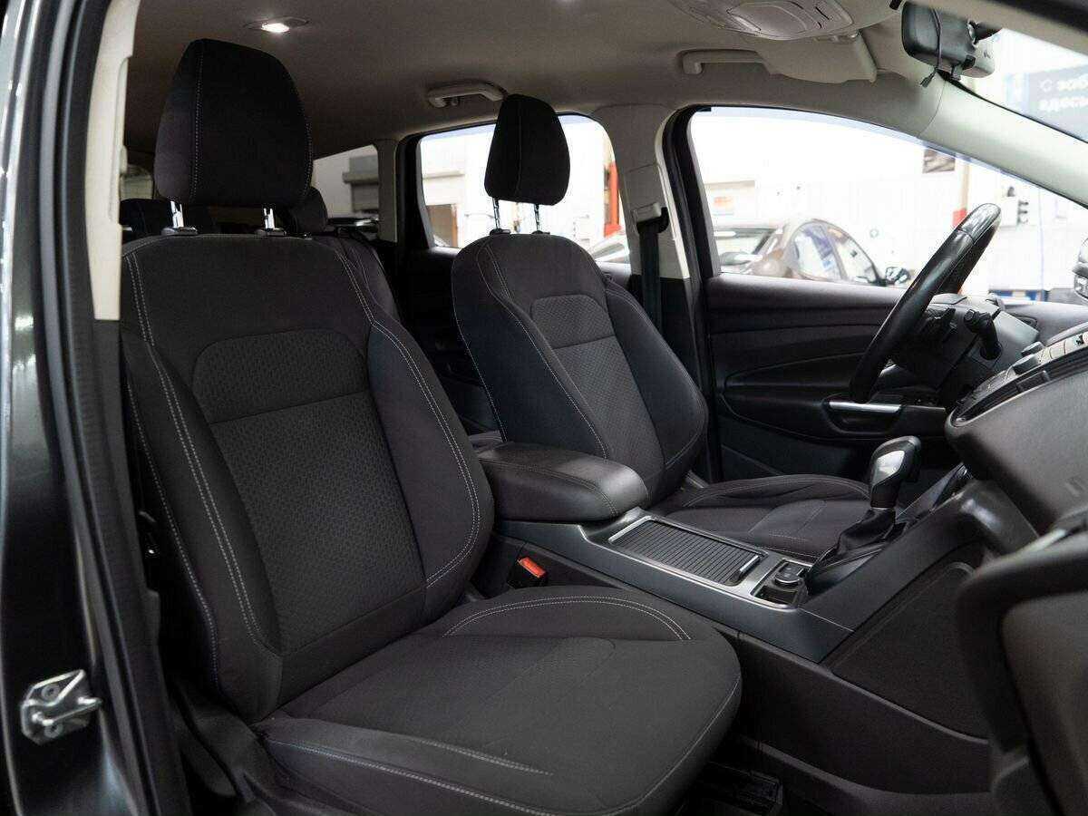 Ford Kuga, 2017 Фото №9