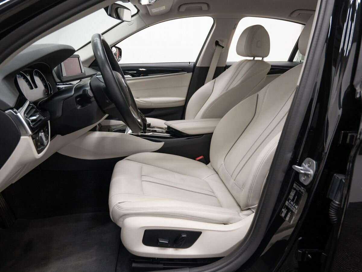 BMW 5 серии 520i, 2018 Фото №13