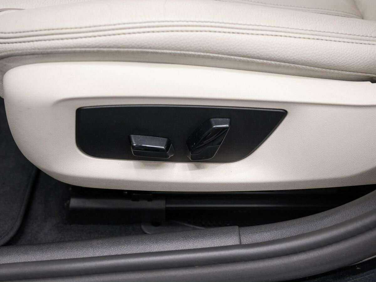 BMW 5 серии 520i, 2018 Фото №15