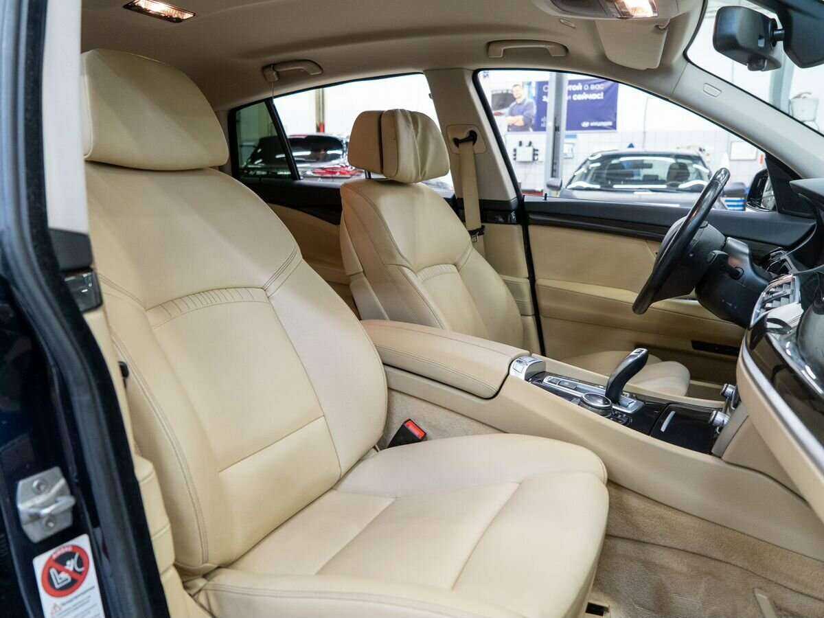 BMW 5 серии Gran Turismo 530d xDrive, 2014 Фото №10